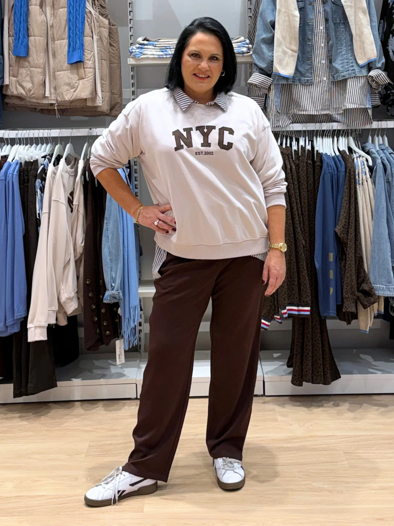 The NYC Embroidered Sweatshirt - Natural - Image 9
