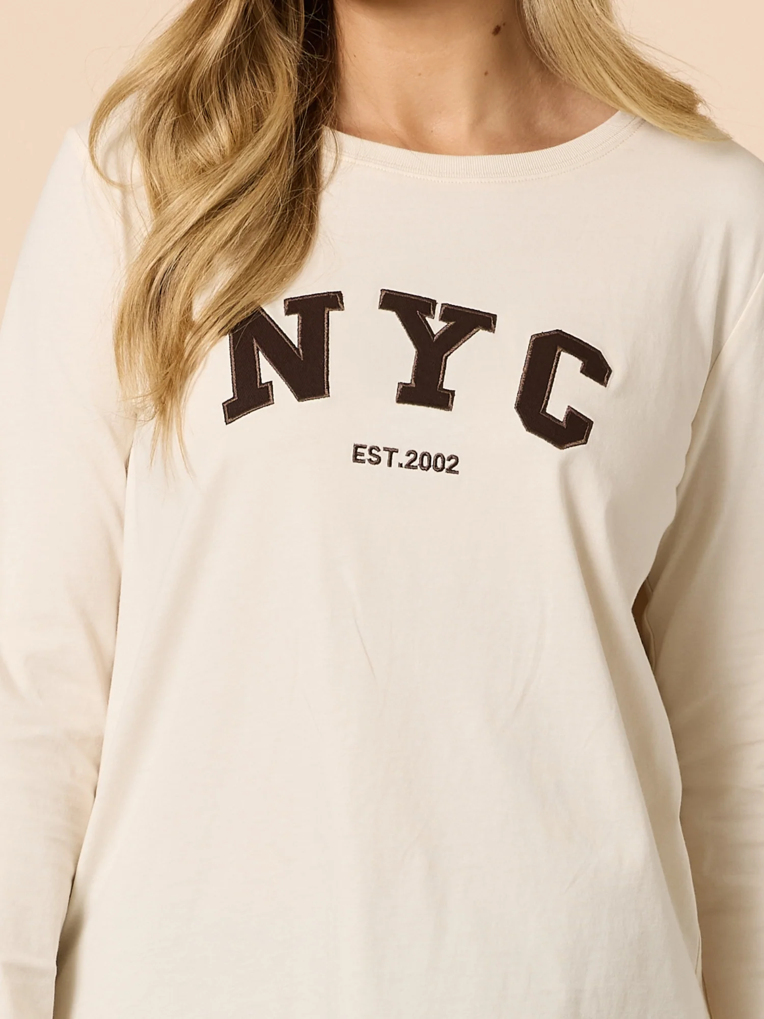 The NYC Long Sleeve Tee - Natural - Image 5