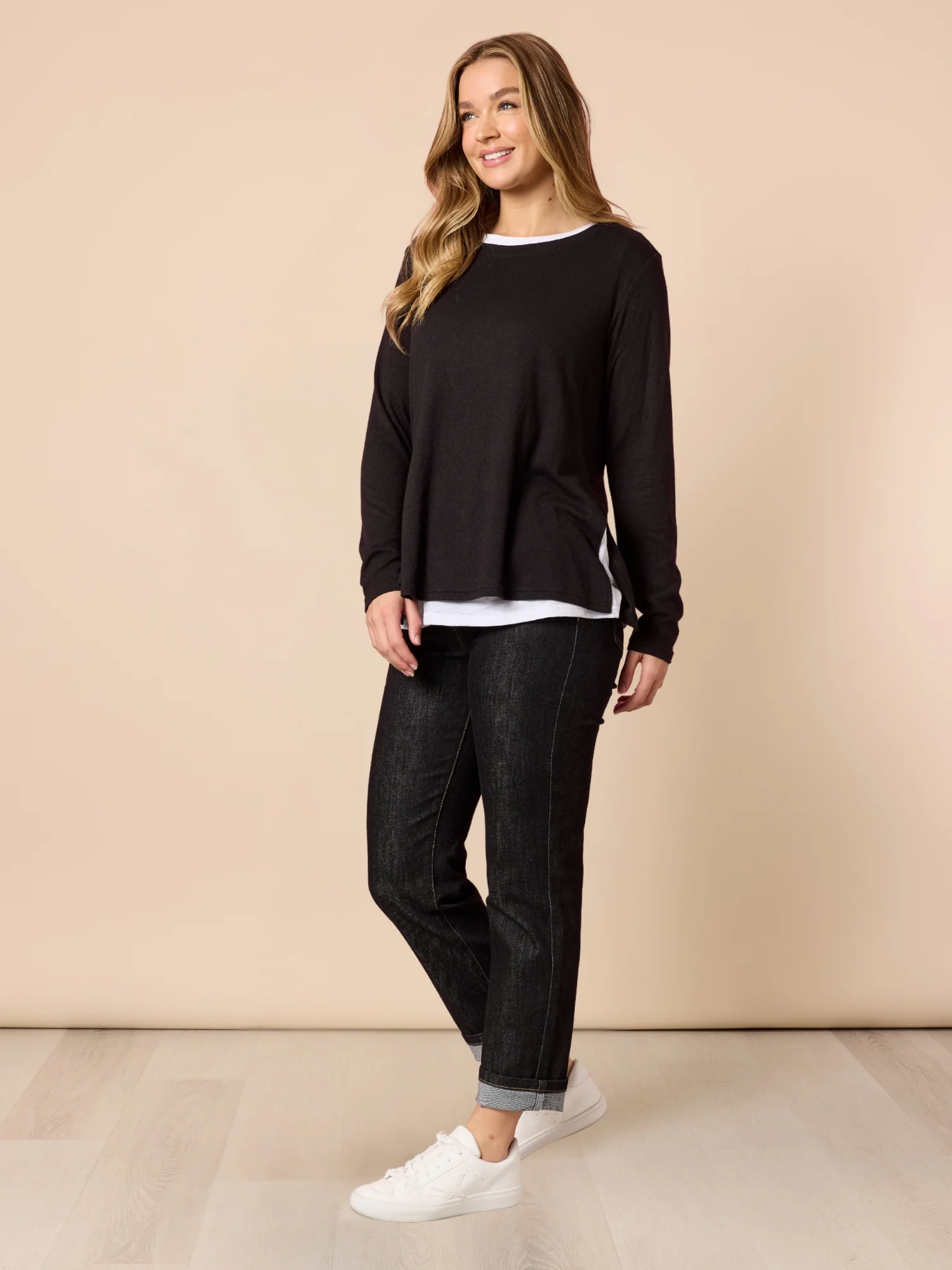 The Retro Cuff Straight Leg Jean - Black - Image 10
