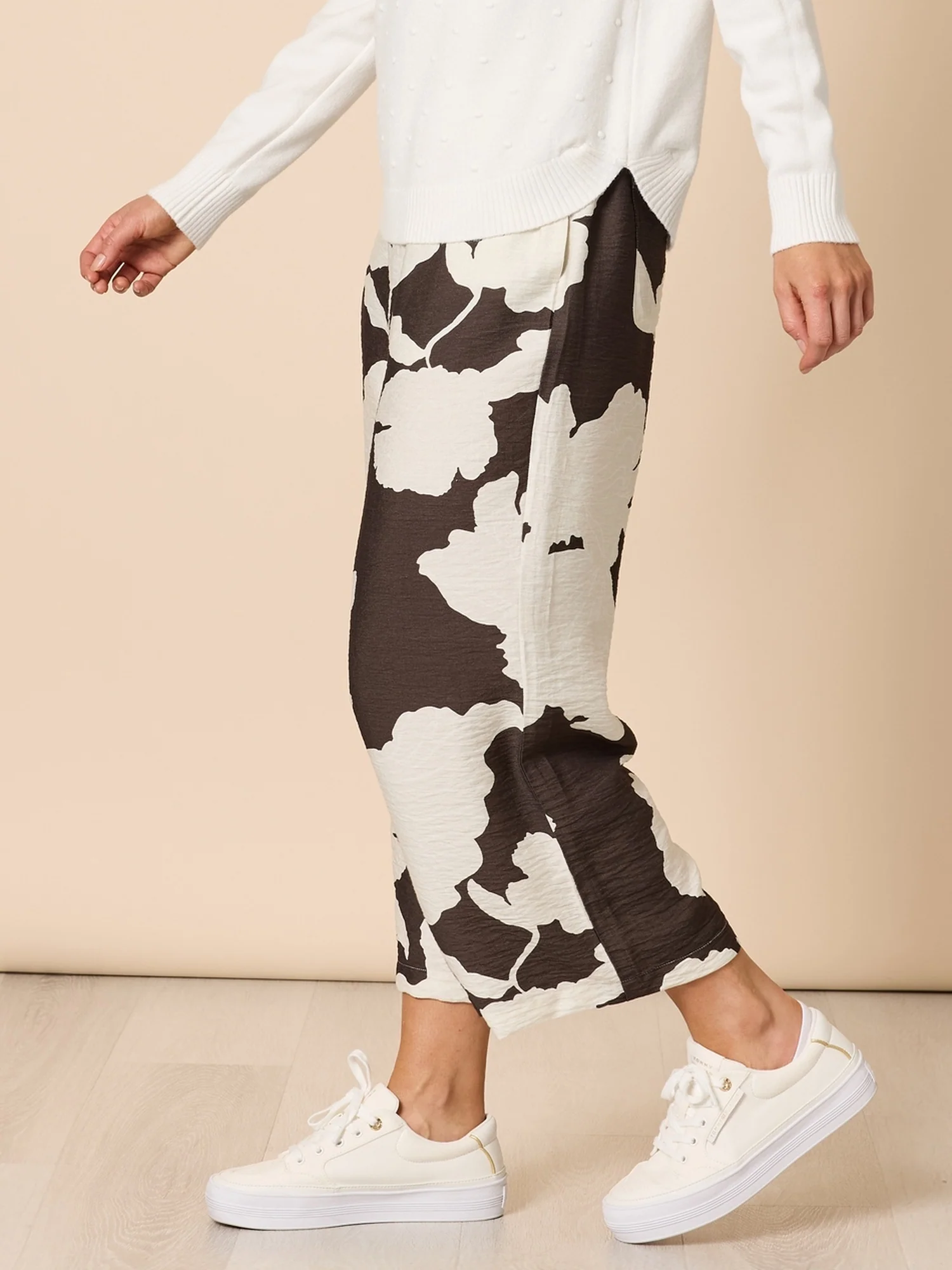 Toulouse Floral Print Wide Leg Pant - Coffee Ivory - Image 3