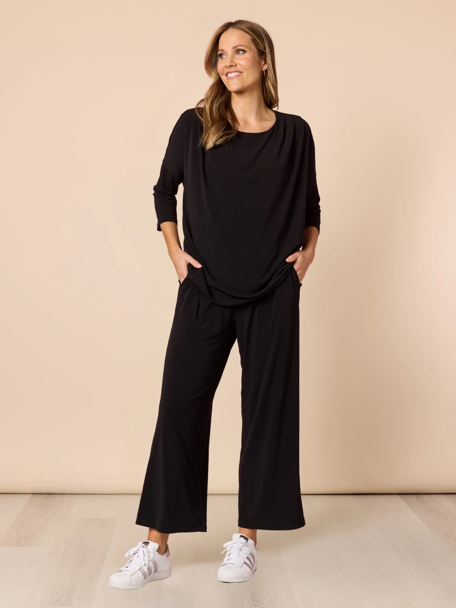 Traveller Pleat Top - Black - Image 2