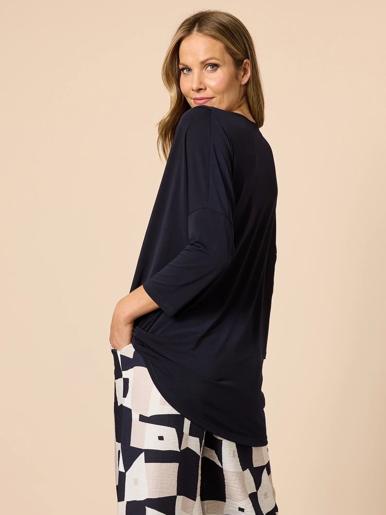 Traveller Pleat Top - Navy - Image 4