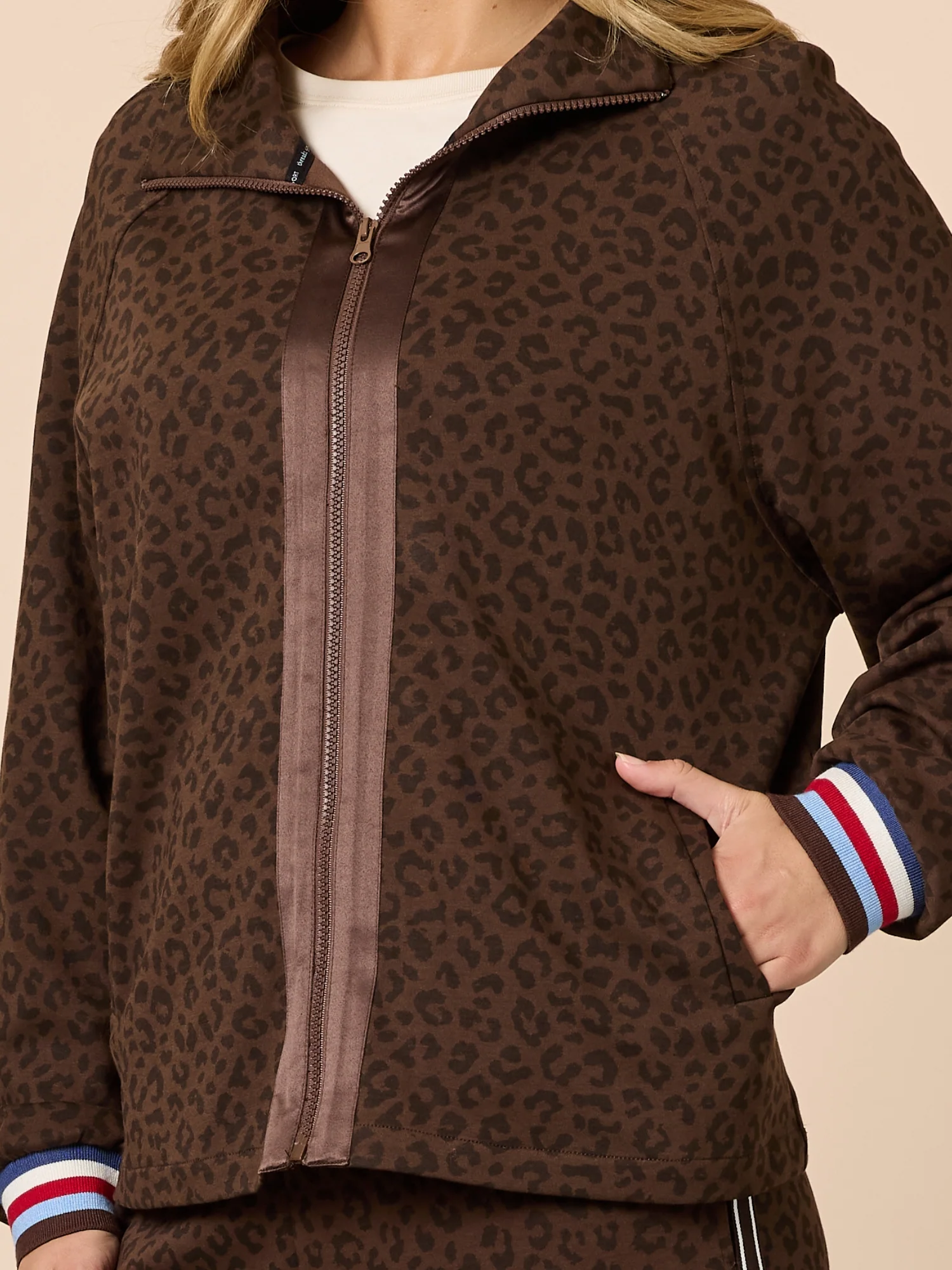 Urban Jungle Print Jacket - Animal - Image 5