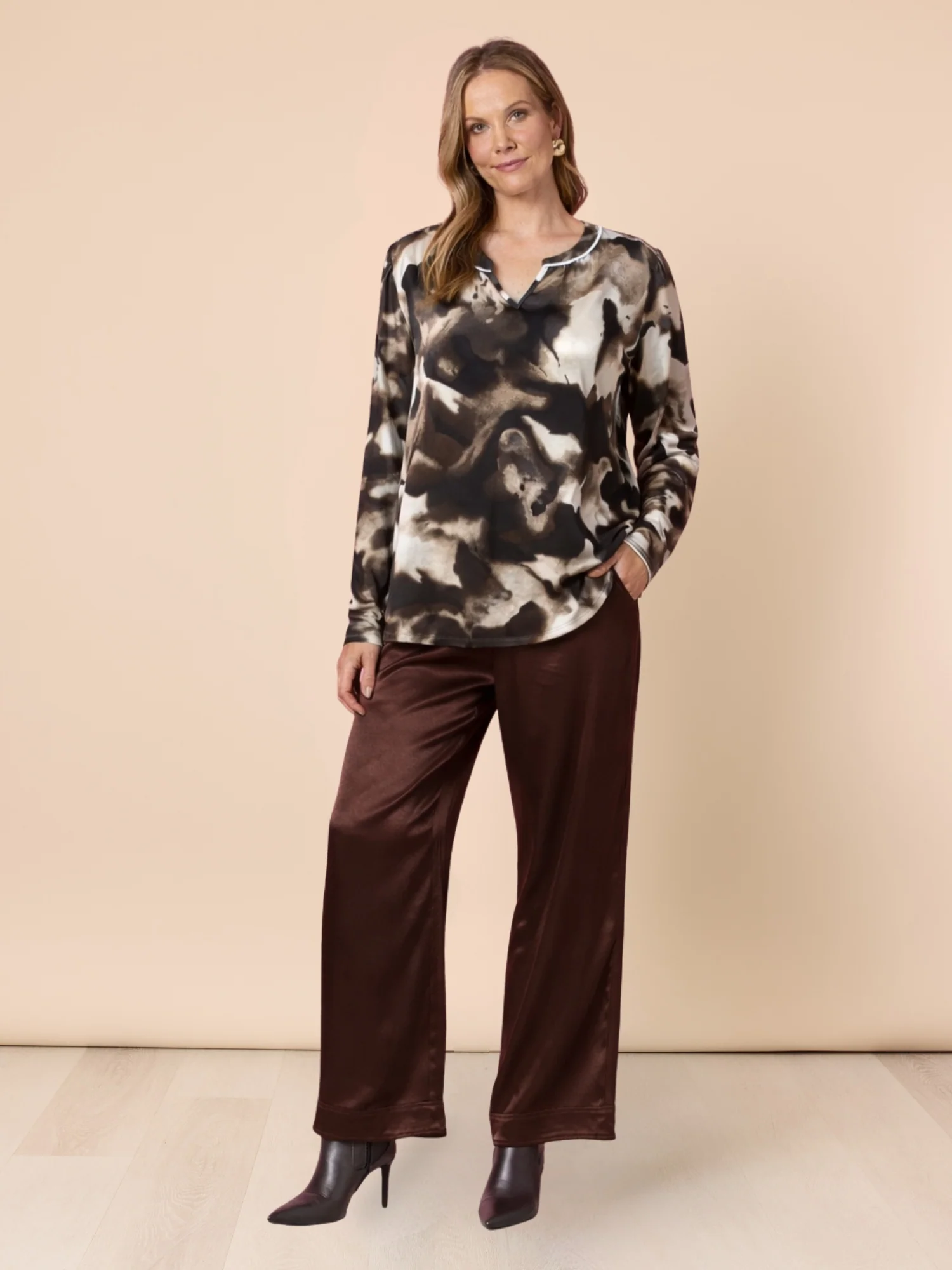 Venice Print Top - Espresso - Image 3