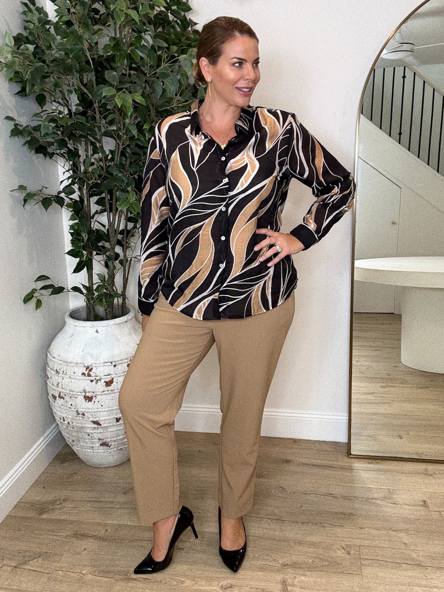 Wellington Print Sheer Shirt - Caramel - Image 7